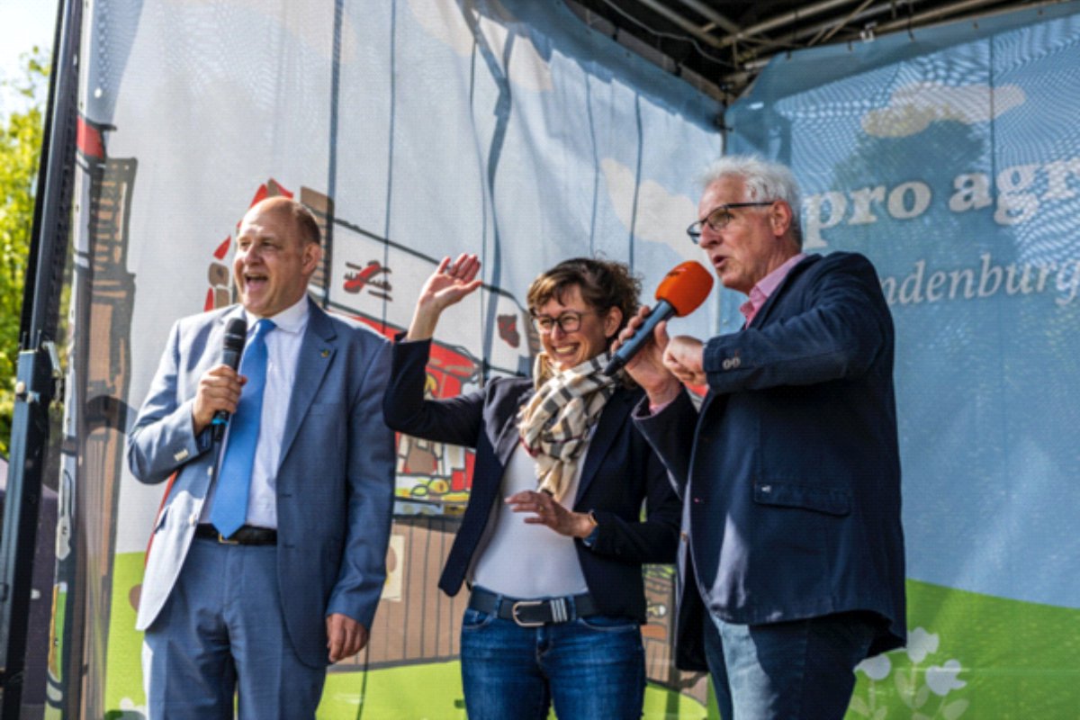 Es war mir eine große Ehre im Vorstand von pro agro tätig zu sein – eine wunderbare Zeit geht nun zu Ende. Danke.